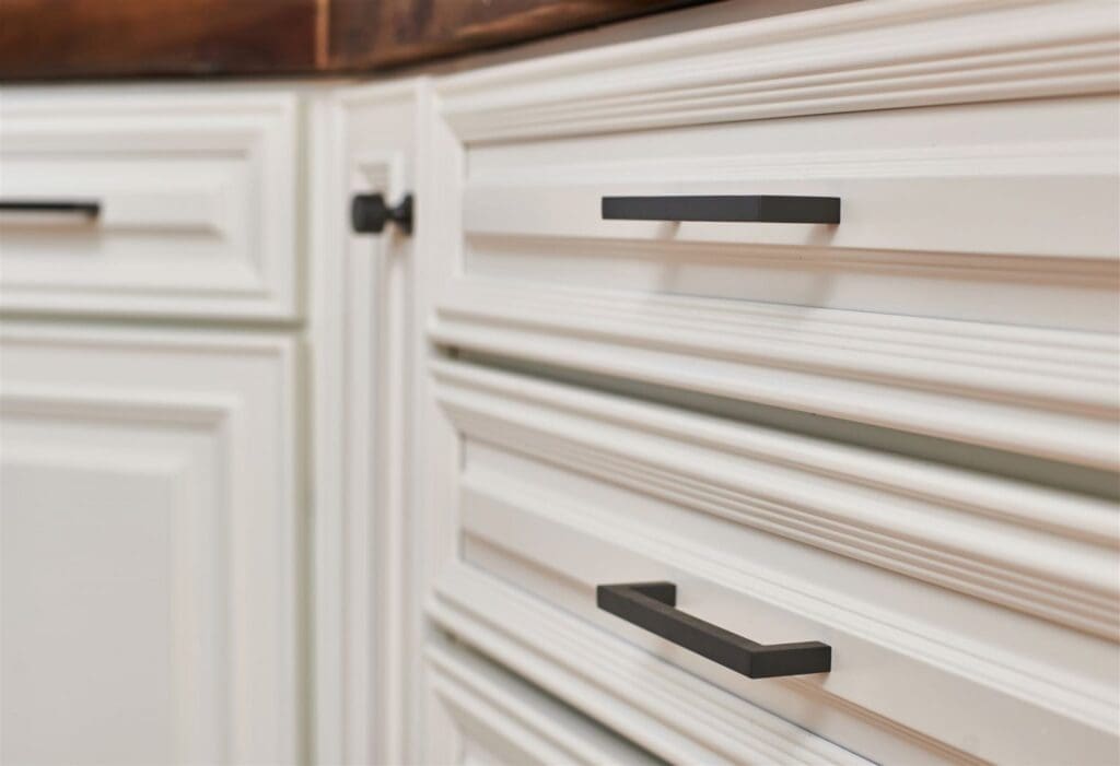 How to Prep and Prime Cabinets